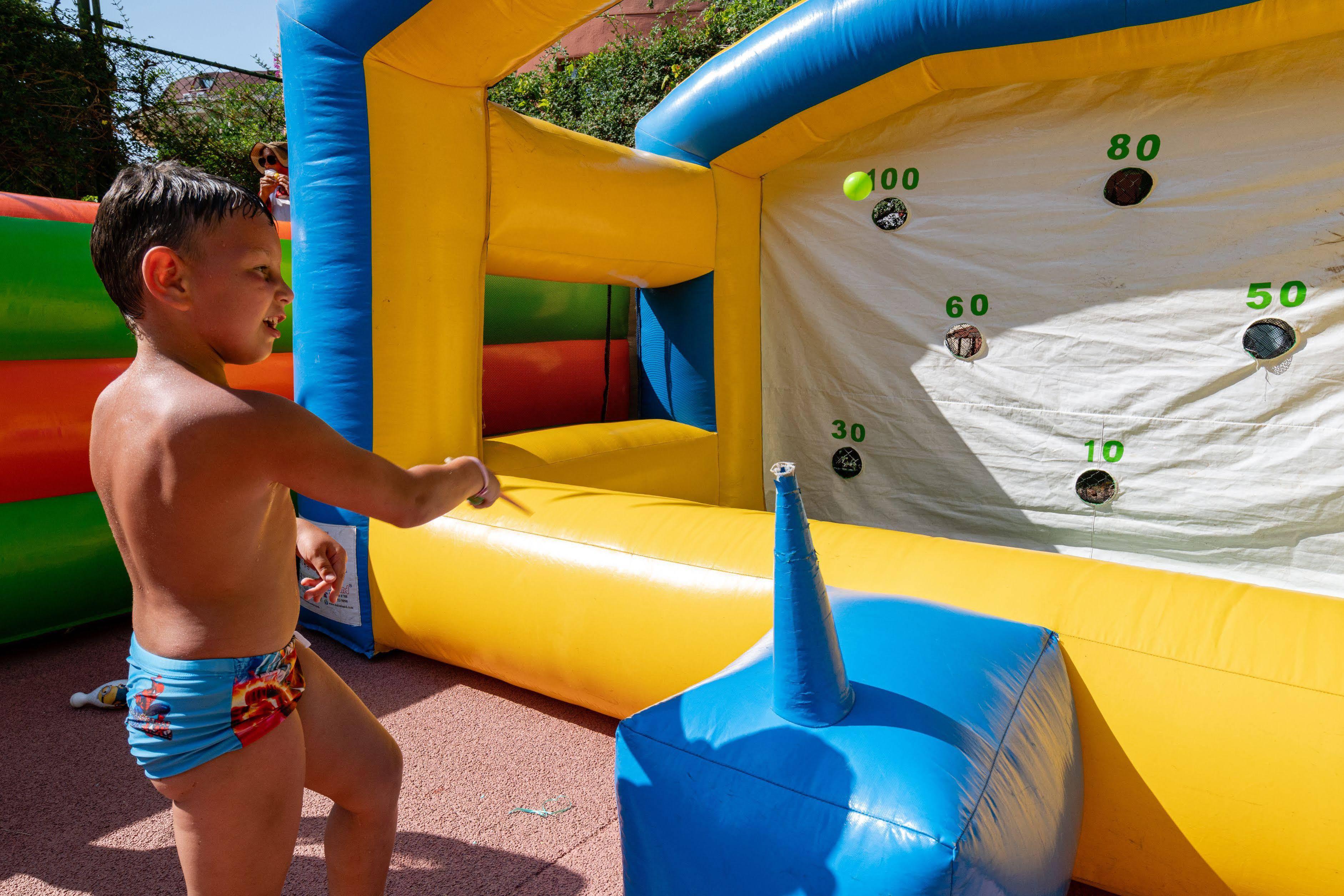 Palmeras Beach Hotel Payallar Екстериор снимка