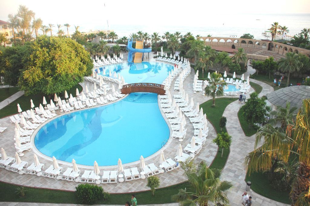 Palmeras Beach Hotel Payallar Екстериор снимка